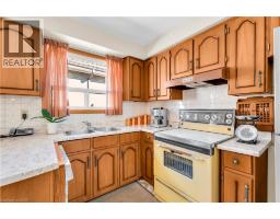 4 Dunreo Drive, Toronto, ON M3L2E9 Photo 18