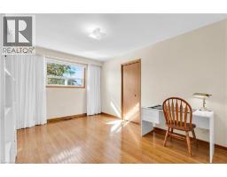 4 Dunreo Drive, Toronto, ON M3L2E9 Photo 25