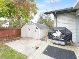 83 Bayview Drive, Winnipeg, MB R2C0Z3 Photo 28