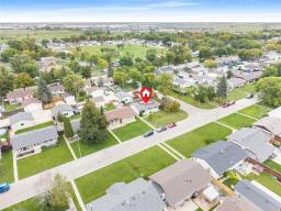 83 Bayview Drive, Winnipeg, MB R2C0Z3 Photo 35