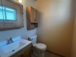 Den - 63 Main Street, Riverton, MB R0C2R0 Photo 9