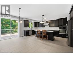 Family room - 530 Pinery Trail, Waterloo, ON N2V2S4 Photo 11
