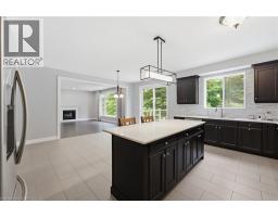 530 Pinery Trail, Waterloo, ON N2V2S4 Photo 16