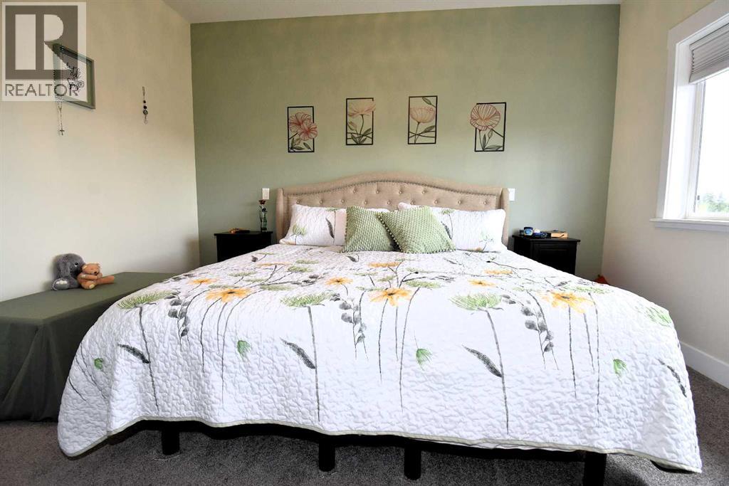#20, 214 McArdell Drive - 16