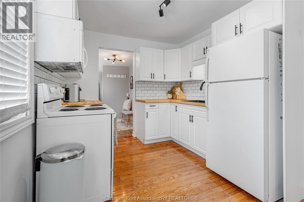 18 CATHCART STREET East - Image 11