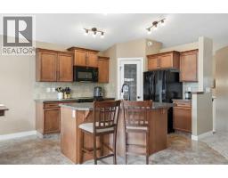 3pc Bathroom - 144 Bowman Circle, Sylvan Lake, AB T4S0H8 Photo 7