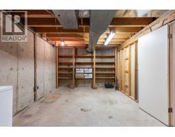 189 Hull Crescent Ne, Medicine Hat, AB T1C1C9 Photo 33