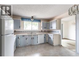 189 Hull Crescent Ne, Medicine Hat, AB T1C1C9 Photo 13