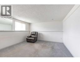 189 Hull Crescent Ne, Medicine Hat, AB T1C1C9 Photo 22