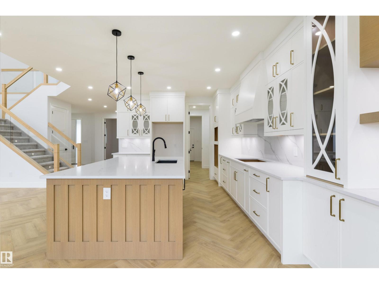 34 AVONLEA WY - 10
