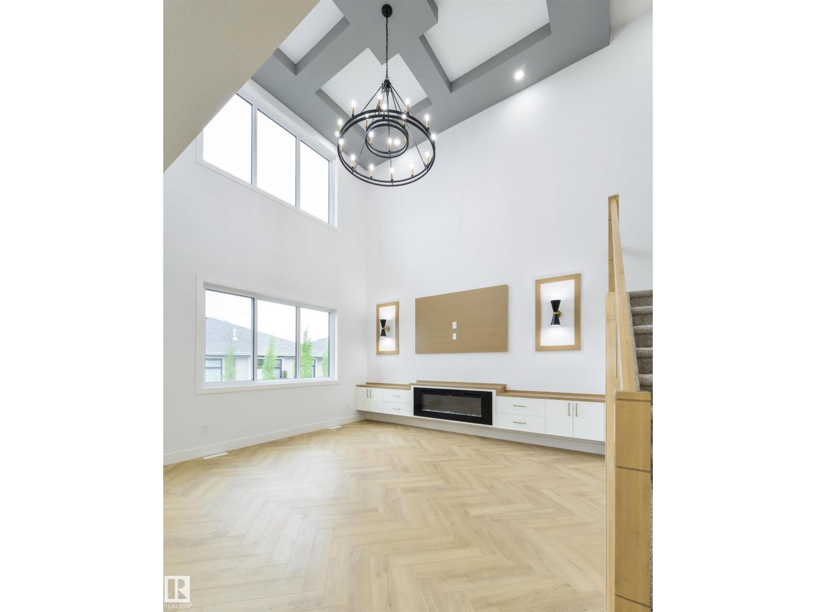 34 AVONLEA WY - 18
