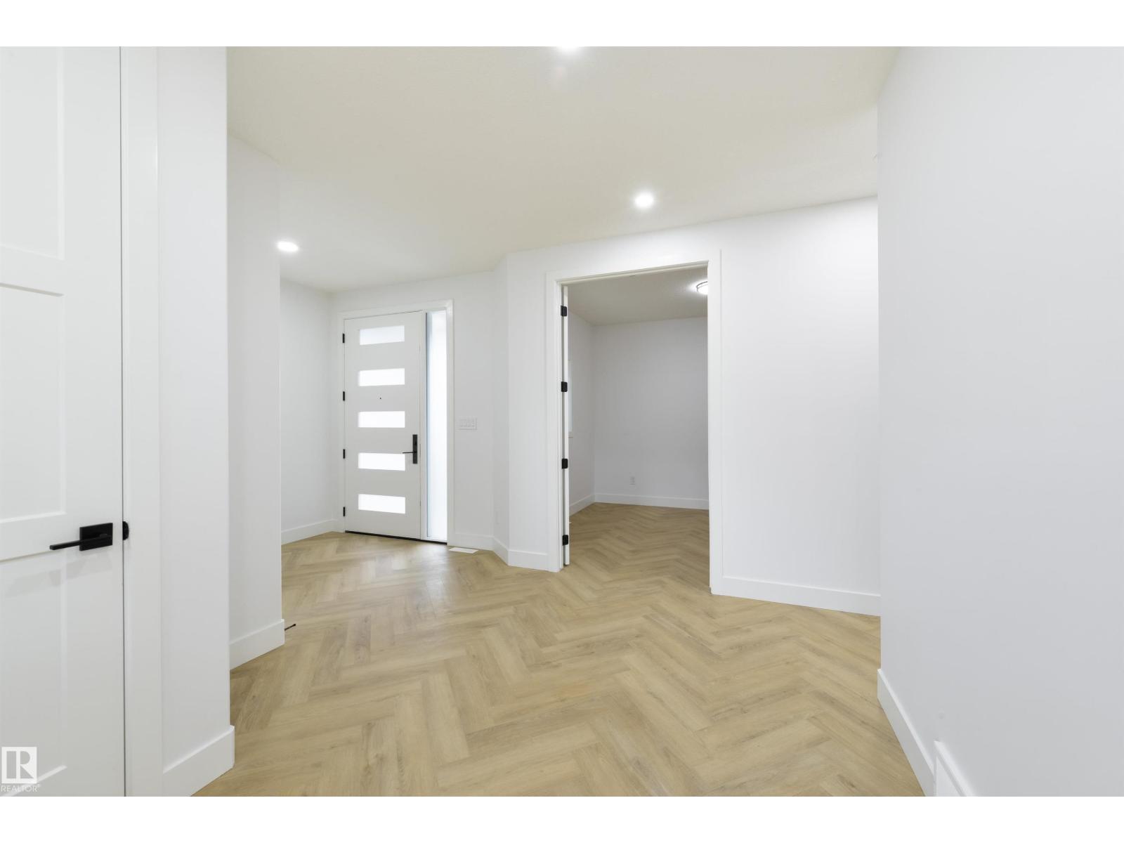34 AVONLEA WY - 25