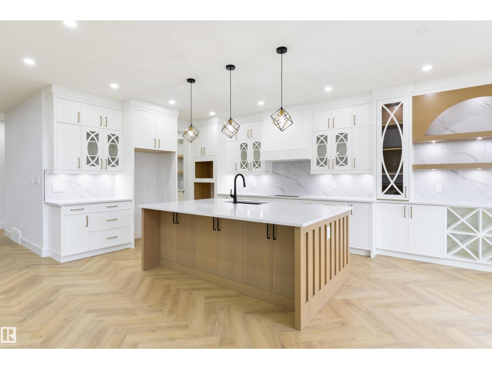 34 AVONLEA WY - 8