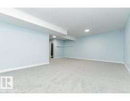 923 Ebbers Cr Nw, Edmonton, AB T5Y3V1 Photo 39