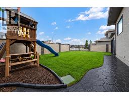 47 Stratton Place Se, Medicine Hat, AB T1B0G3 Photo 42