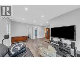 1592 Prince Road, Windsor, ON N9C3B3 Photo 13