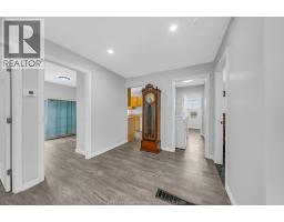 1592 Prince Road, Windsor, ON N9C3B3 Photo 14