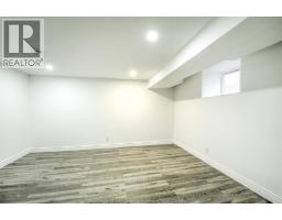 3076 Sandwich Unit# Lower, Windsor, ON N9C1A4 Photo 10