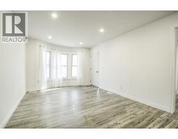 3076 Sandwich Unit# Lower, Windsor, ON N9C1A4 Photo 13