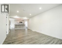 3076 Sandwich Unit# Lower, Windsor, ON N9C1A4 Photo 14