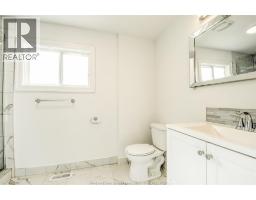 Living room - 3076 Sandwich Unit# Lower, Windsor, ON N9C1A4 Photo 9
