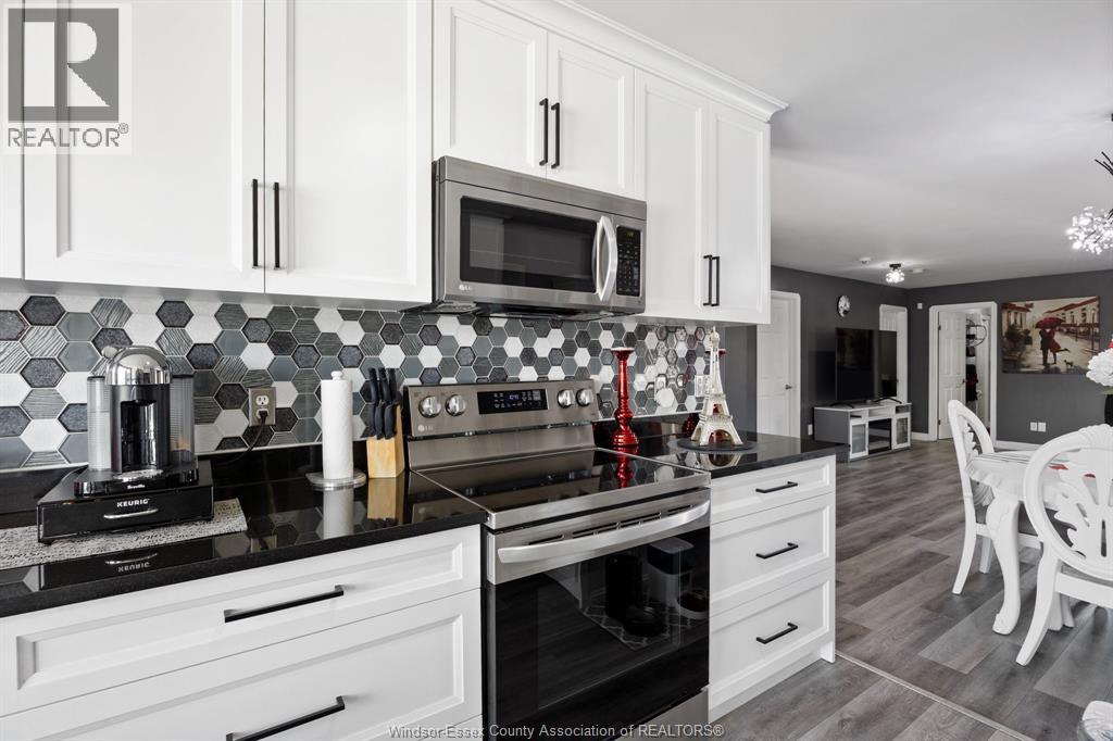 1622 CLOVER - Image 19