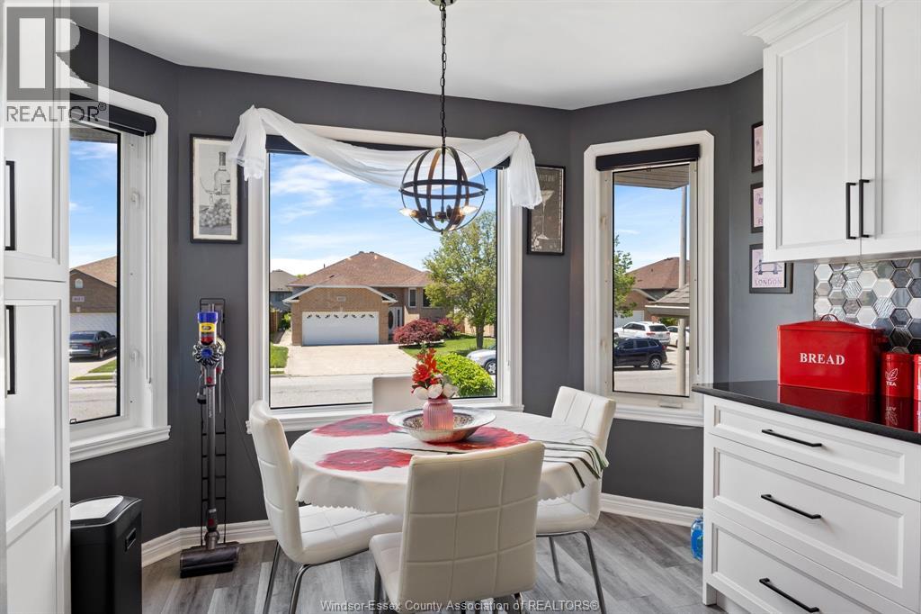 1622 CLOVER - Image 21