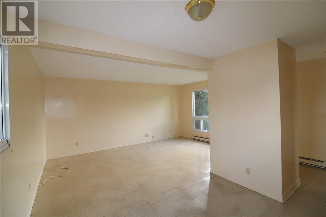 316 Catherine Drive, Greater Sudbury — photo 8