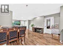 Eat in kitchen - 303 Saddlebrook Circle Ne, Calgary, AB T3J0K1 Photo 17