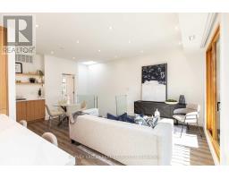 165r Wychwood Avenue, Toronto, ON M6C2T4 Photo 11