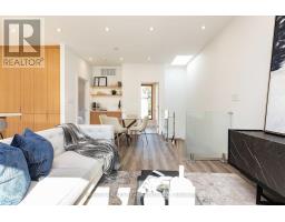 165r Wychwood Avenue, Toronto, ON M6C2T4 Photo 10