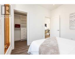 165r Wychwood Avenue, Toronto, ON M6C2T4 Photo 18