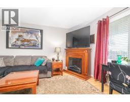 Dining room - 363 Gerstmar Road Unit# 8, Kelowna, BC V1X4A6 Photo 6