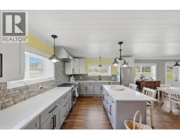 3590 #3 Highway, Rock Creek, BC V0H1Y0 Photo 11