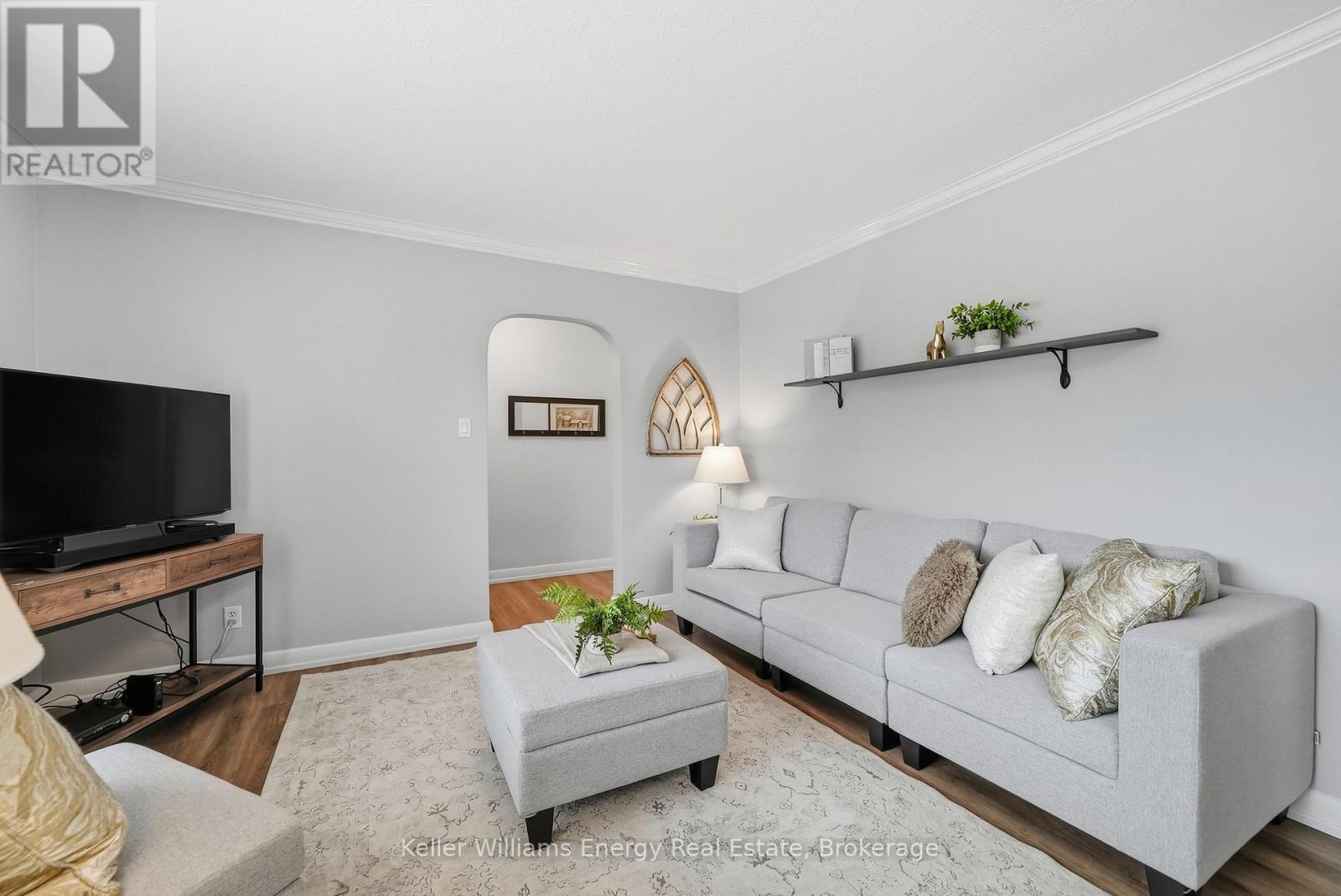 699 Grierson Street, Oshawa, ON photo 9