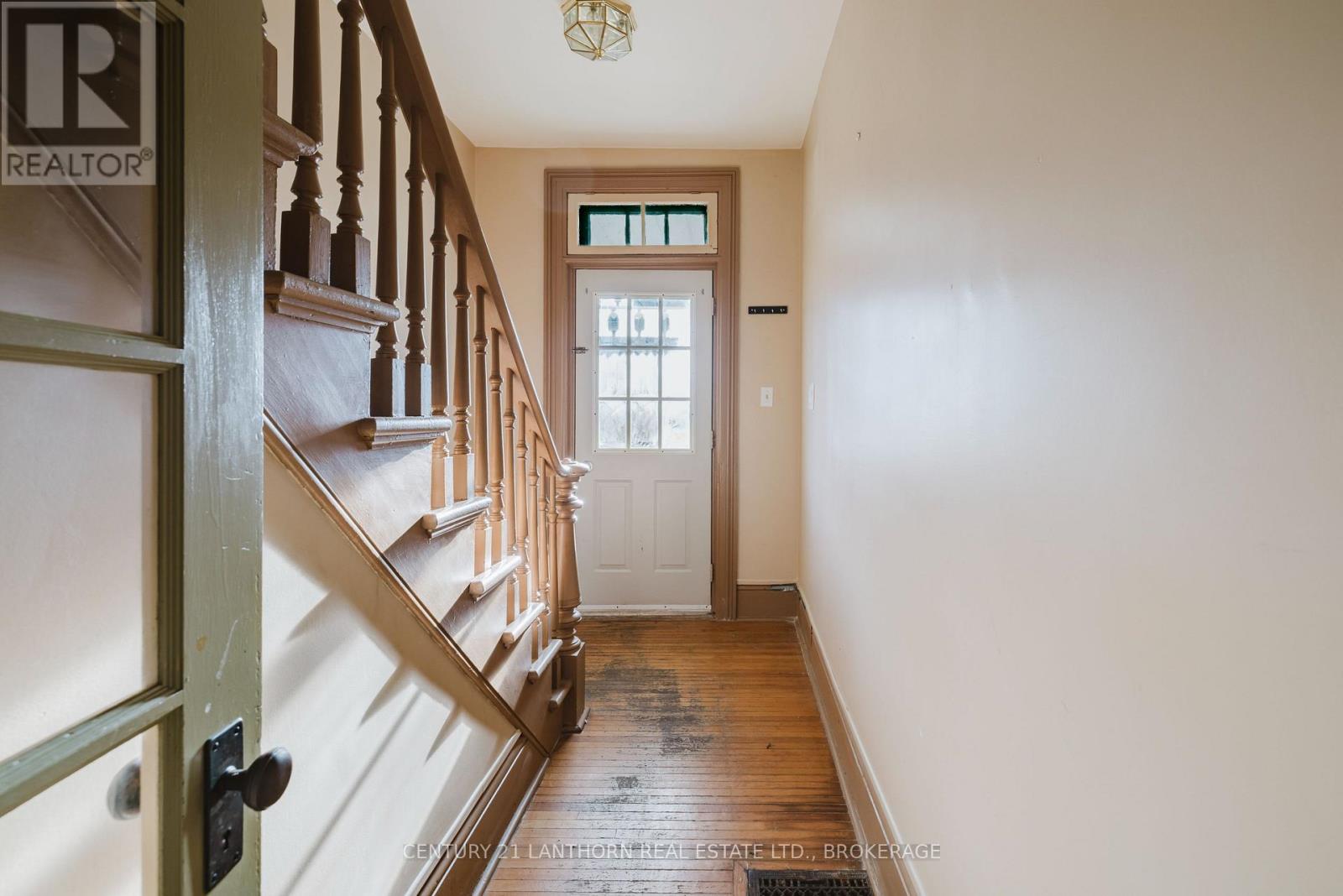 64 GREEN STREET - 11