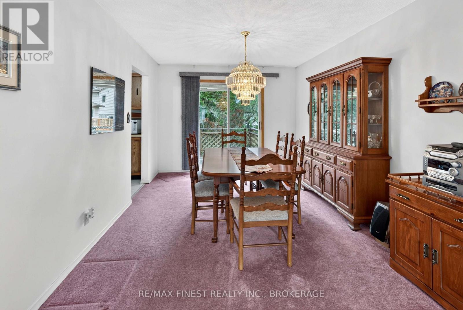 925 KENSHAW STREET - Image 13