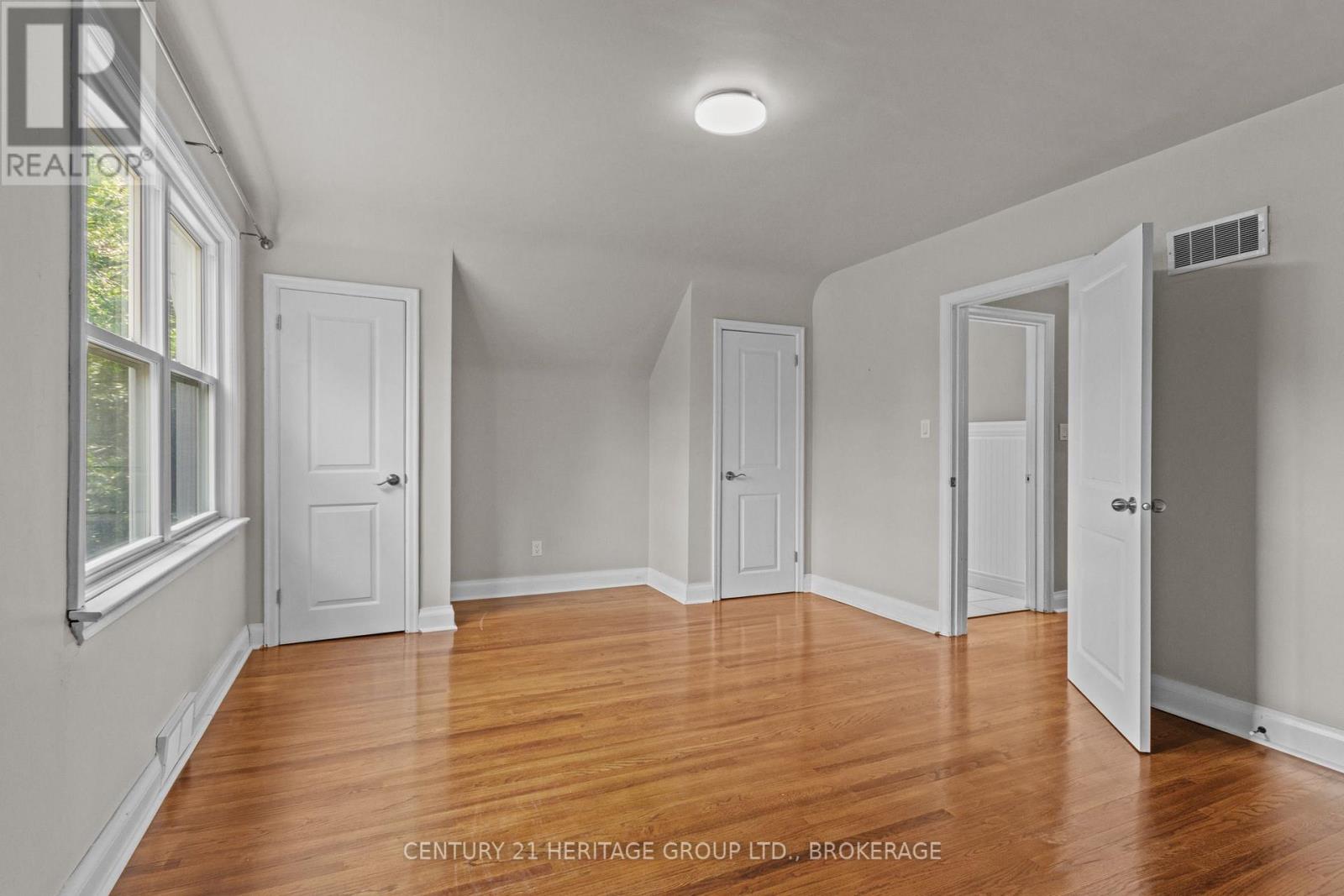 306 GLENGARRY ROAD - 21