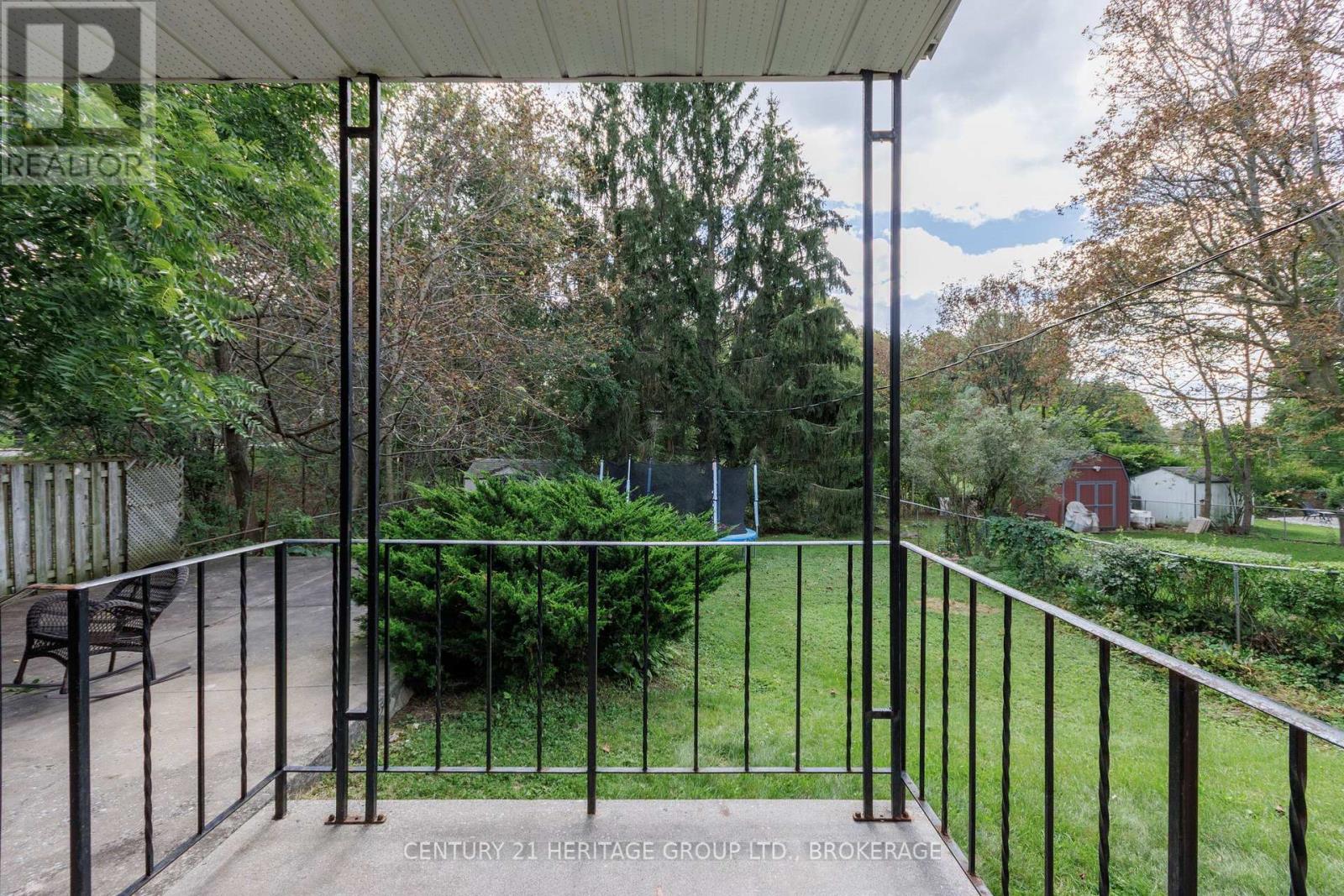 306 GLENGARRY ROAD - 36