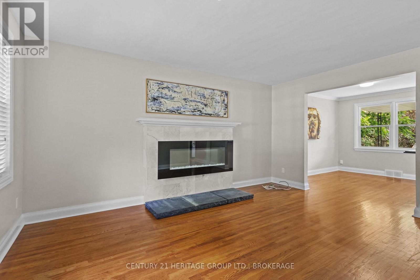 306 GLENGARRY ROAD - 5
