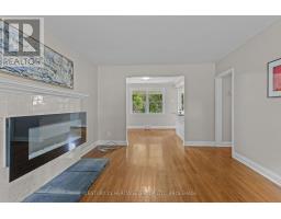 Living room - 306 Glengarry Road, Kingston, ON K7M3J9 Photo 6