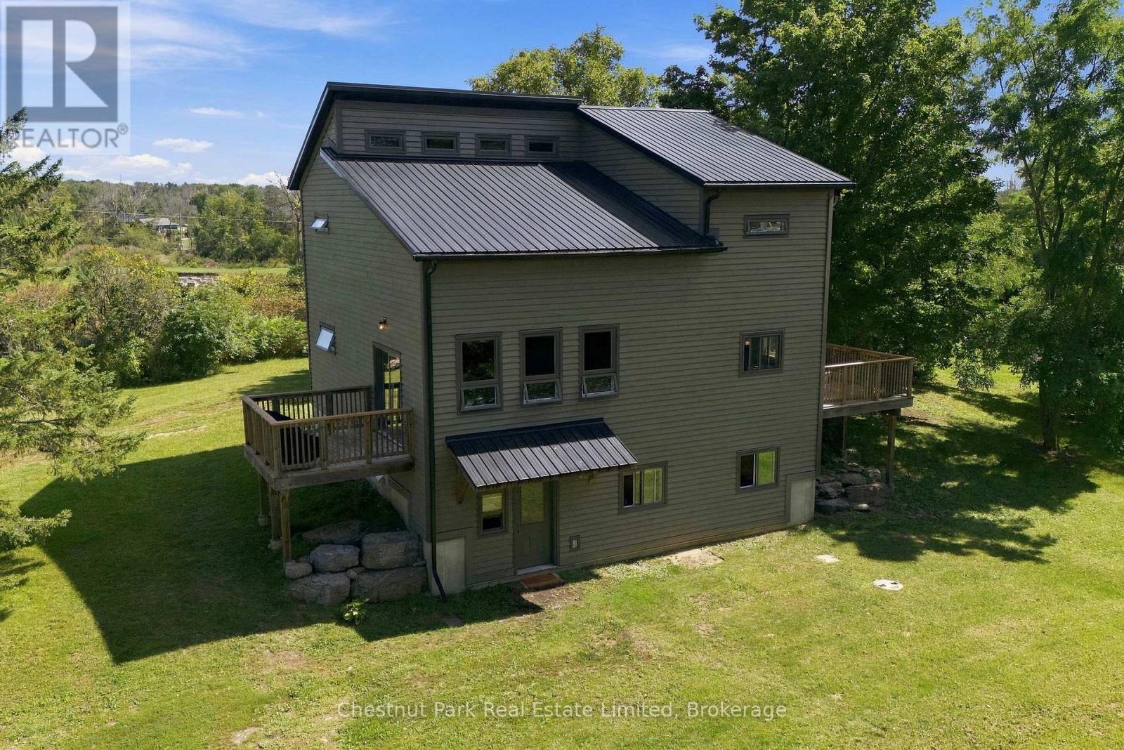 36 GUN CLUB ROAD - 2