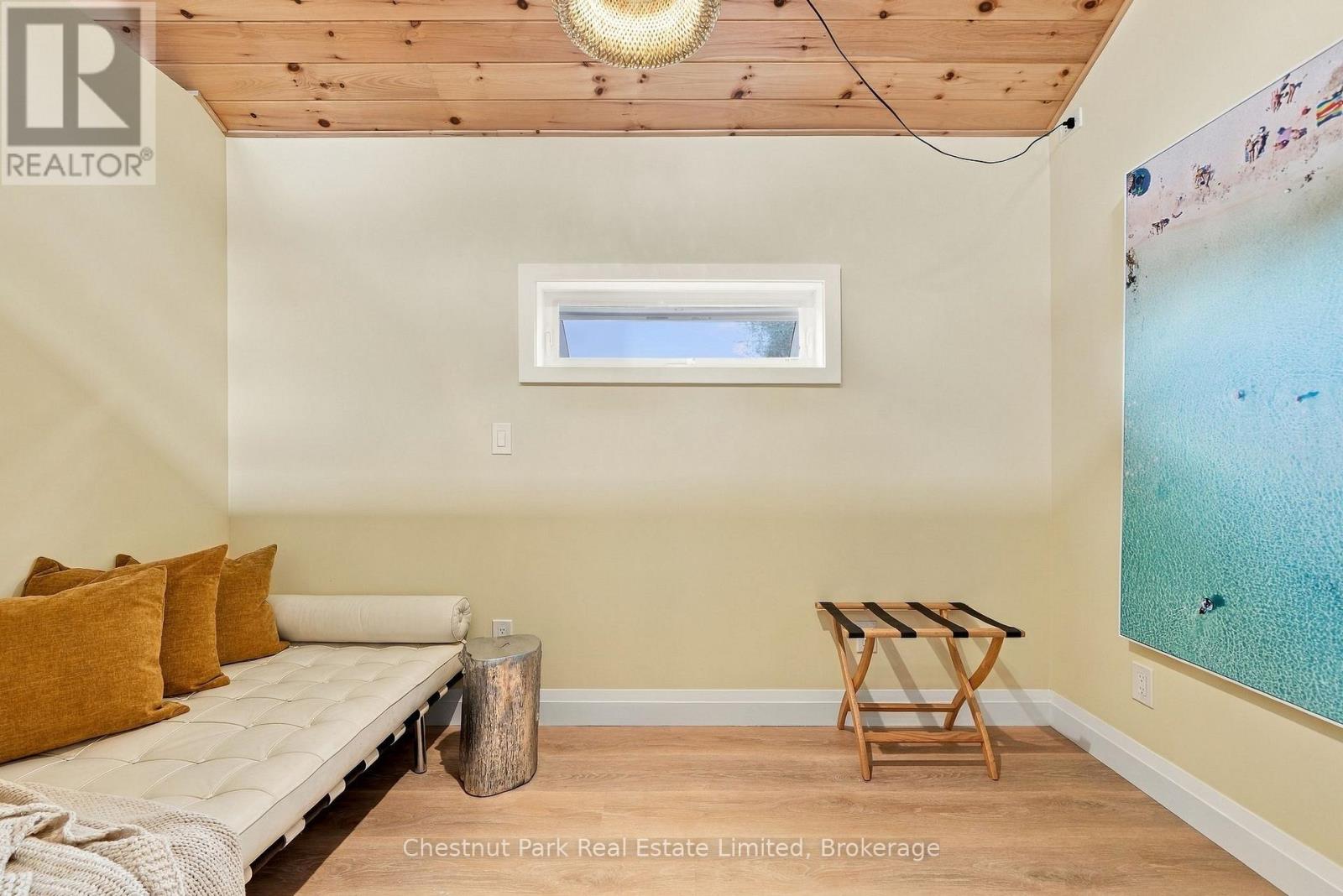 36 GUN CLUB ROAD - Image 30