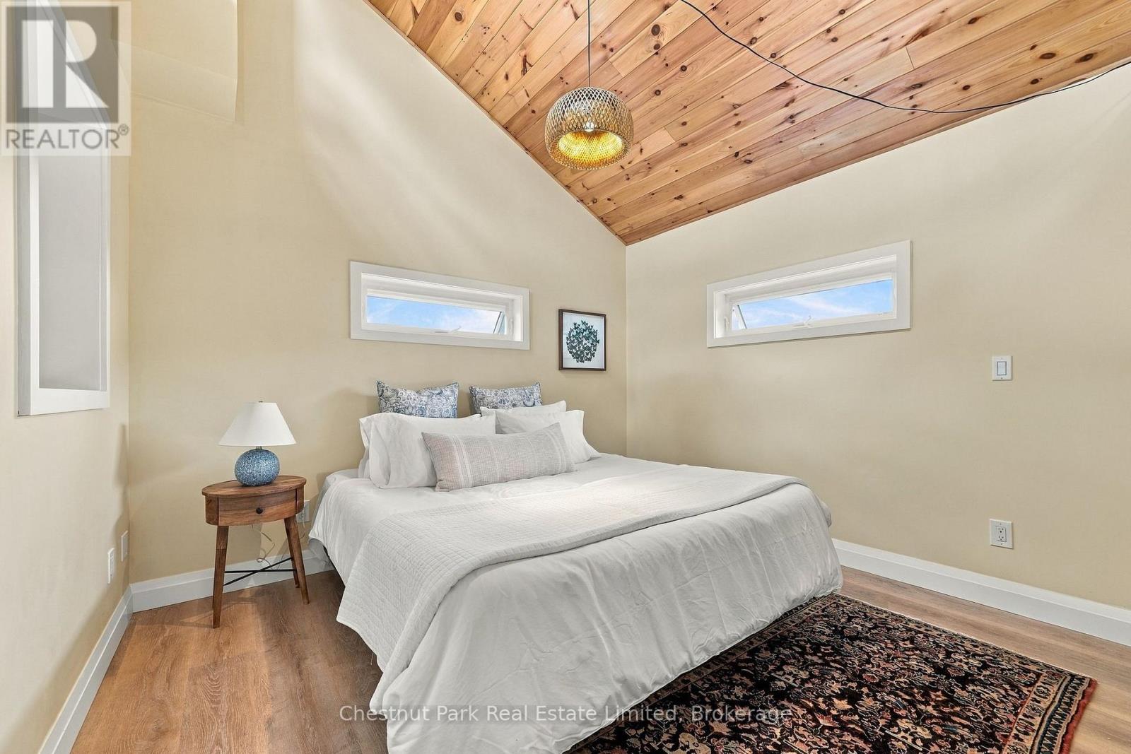 36 GUN CLUB ROAD - Image 33