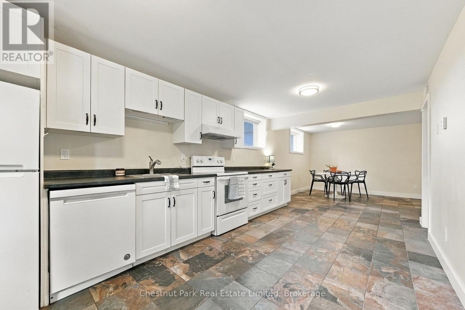 36 GUN CLUB ROAD - Image 37