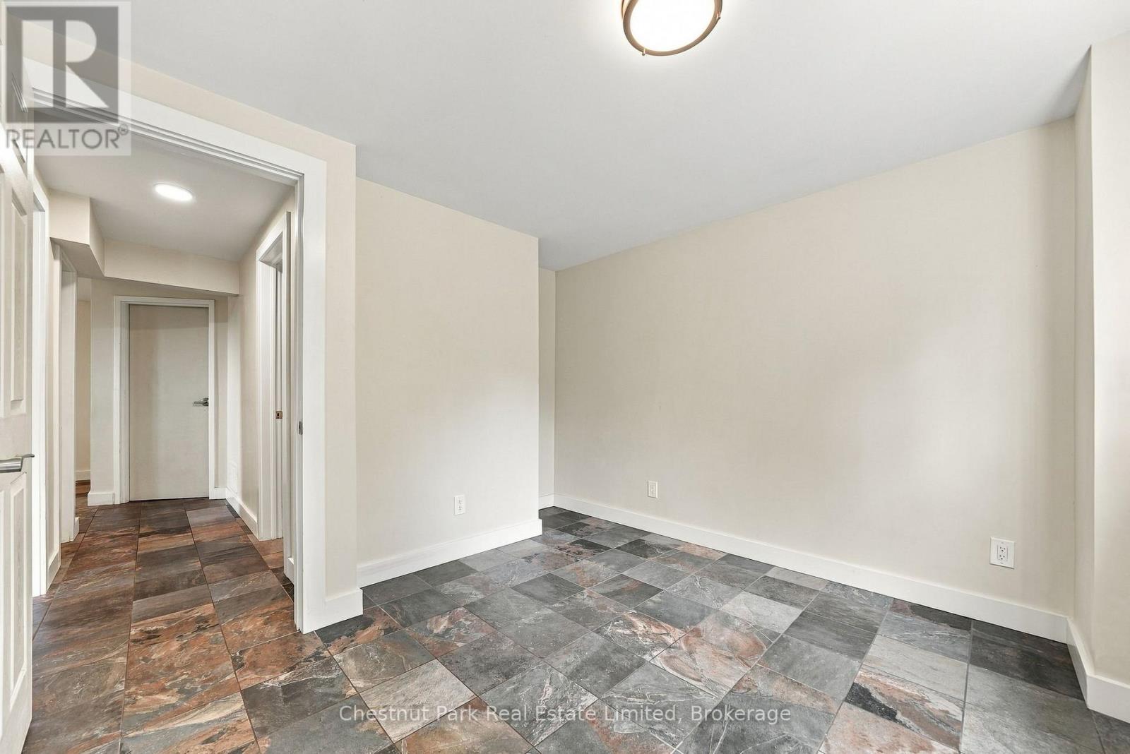 36 GUN CLUB ROAD - Image 42
