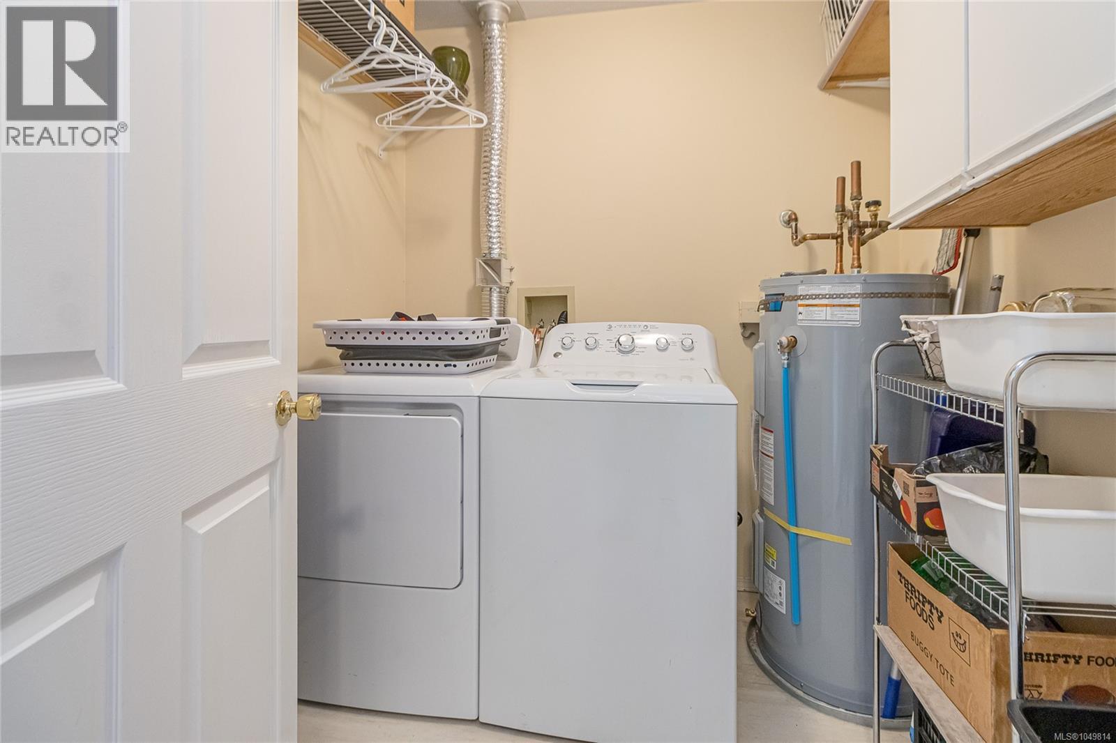 #305 245 First St - Image 17