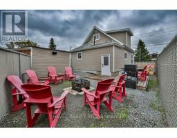 Bedroom 3 - 583 Maclean Drive, Timmins, ON P4N4W9 Photo 6