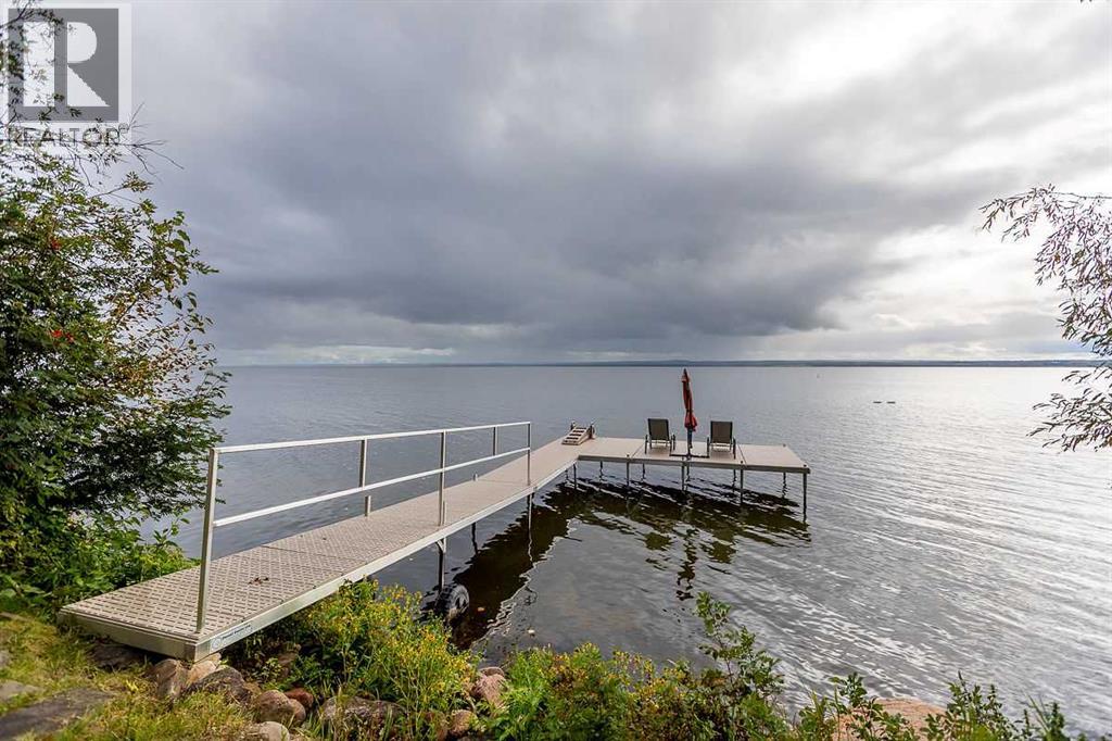 11 Lakeshore Drive - 23
