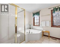 10385 Hamptons Boulevard Nw, Calgary, AB T3A5S2 Photo 28